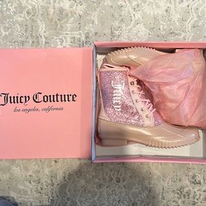 NWT Juicy Couture Rain/Snow Boots - Size 10